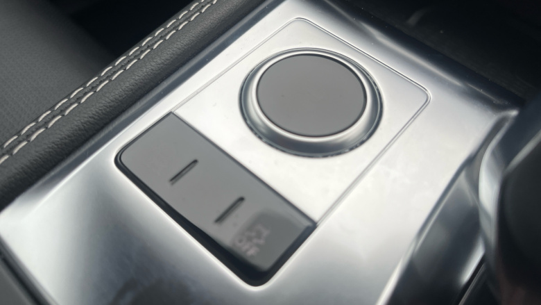 Jaguar F-Pace 2.0 D200 R-Dynamic S 5dr Auto AWD Diesel Estate